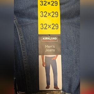 Kirkland Men's Straitht Fit Blue Jeans nwt